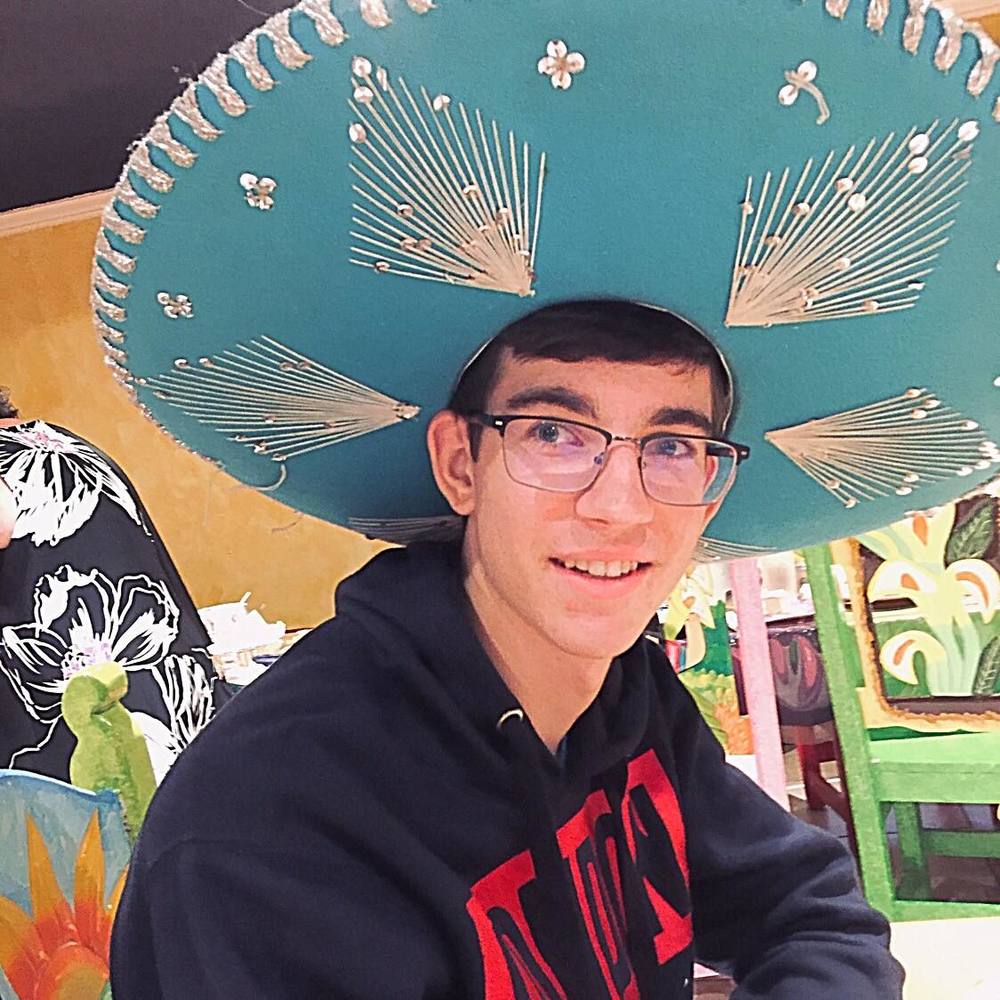 Meet your Posher, Kay